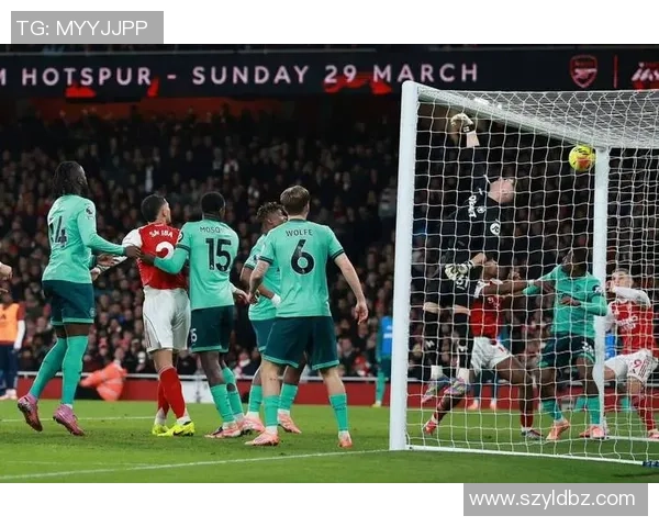 意甲激战：多特蒙德逆转阿森纳乌龙球成关键战术解析