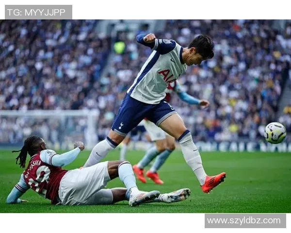 英超激战：拜仁狂胜热刺红牌事件引发全场热议与数据分析