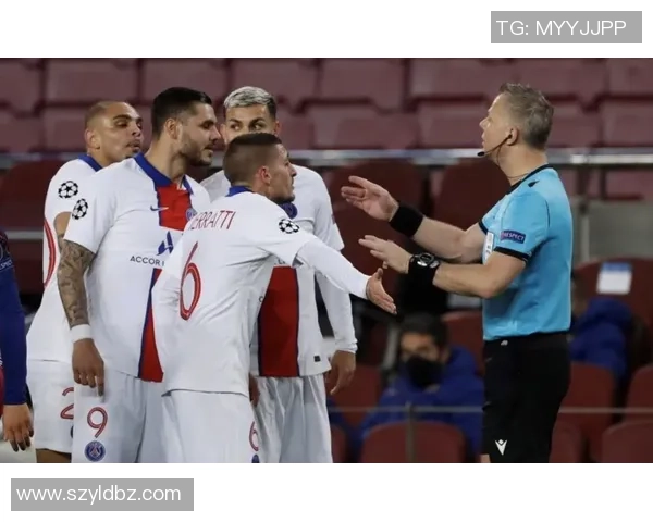 意甲激战巴黎圣日耳曼与莱比锡战成平局争议判罚引发全场热议